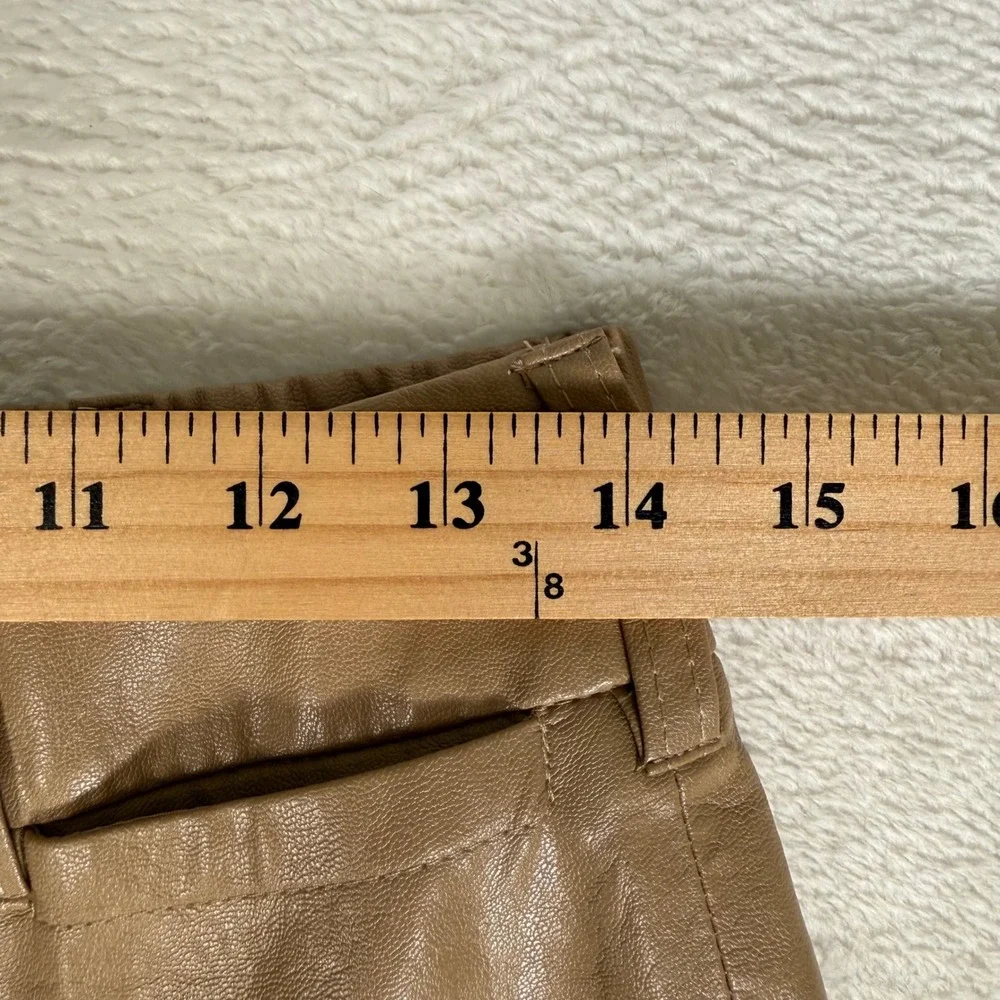 Chico's Faux Leather Wide Leg Pants Tan Camel Elastic Back Size 4‎ Regular 4R